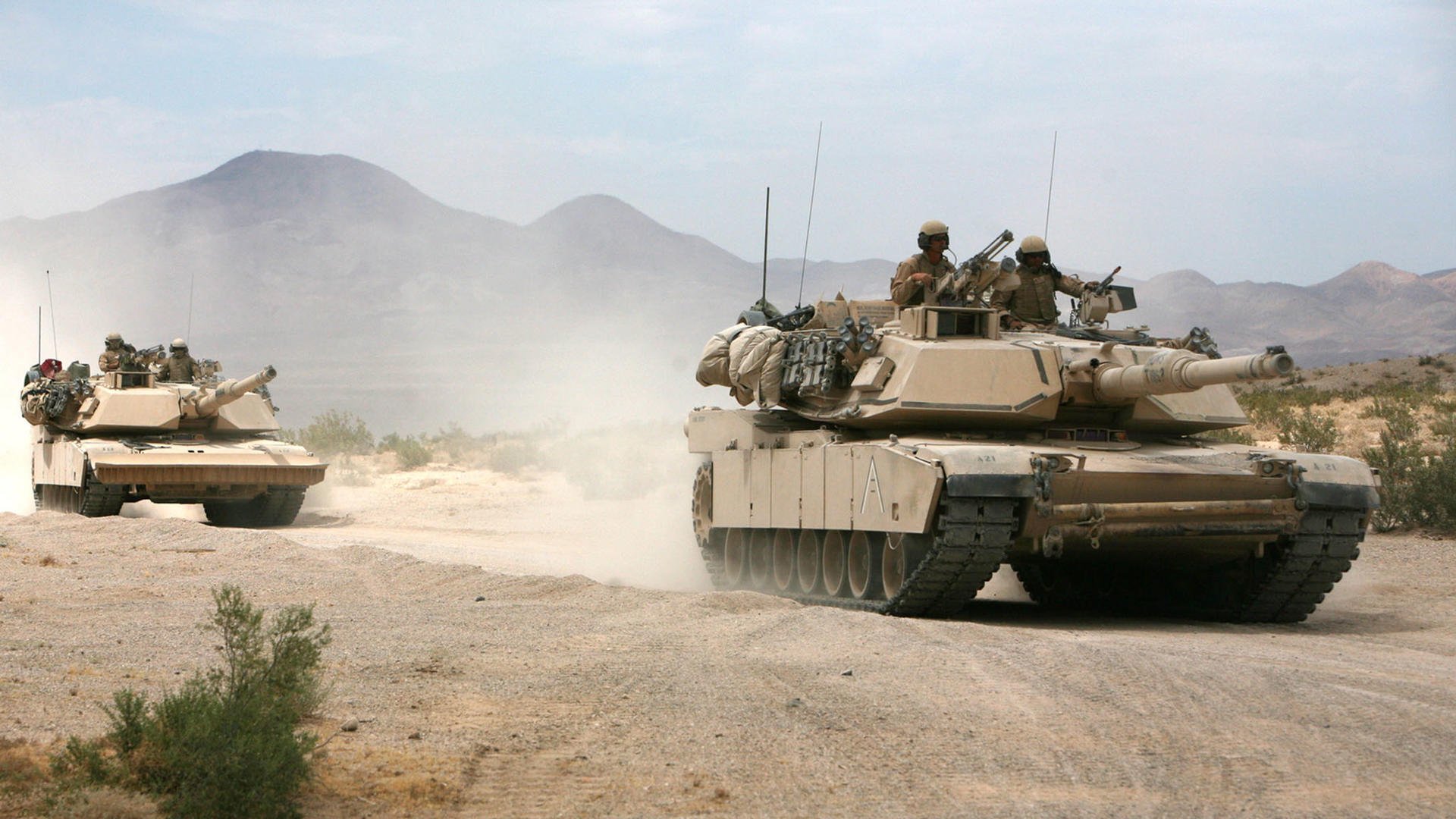 C罗连续第五场比赛取得进球纪录,c罗连过五人进球