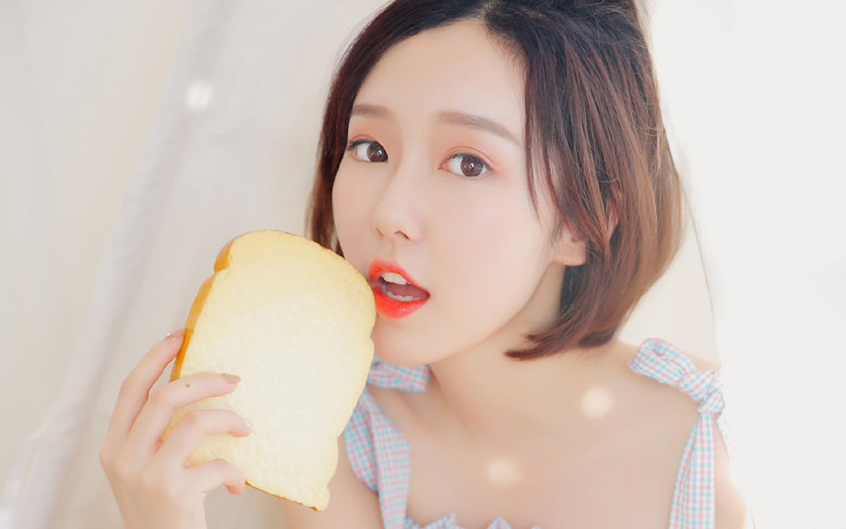 开云体育在线下载-世界杯瞬间：逆天长传助攻摘星，世界杯夺冠星星